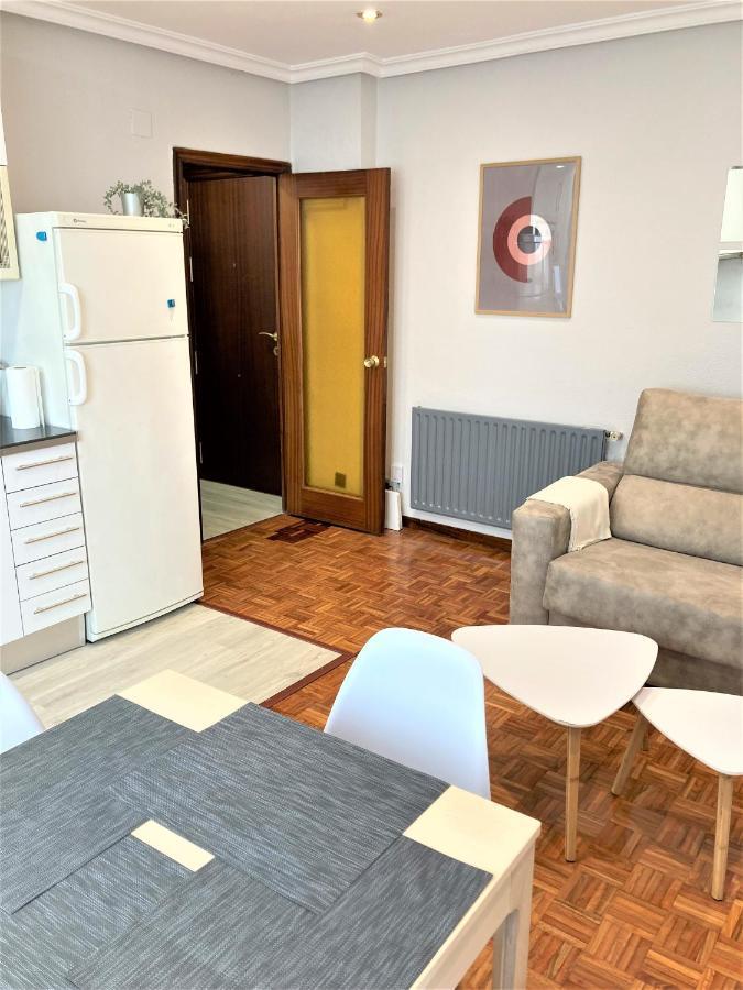 Tranquilidad Y Cercania. Wifi. Parking Incluido! Oviedo Luaran gambar